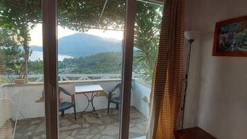 House, 1 Bedroom, Smoking, Private Pool | Balcony