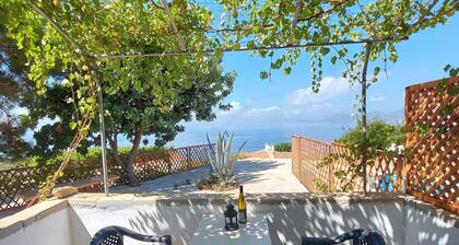 Beautiful House Located on a Hill in Samos Island, 400 m From an Organized Beach