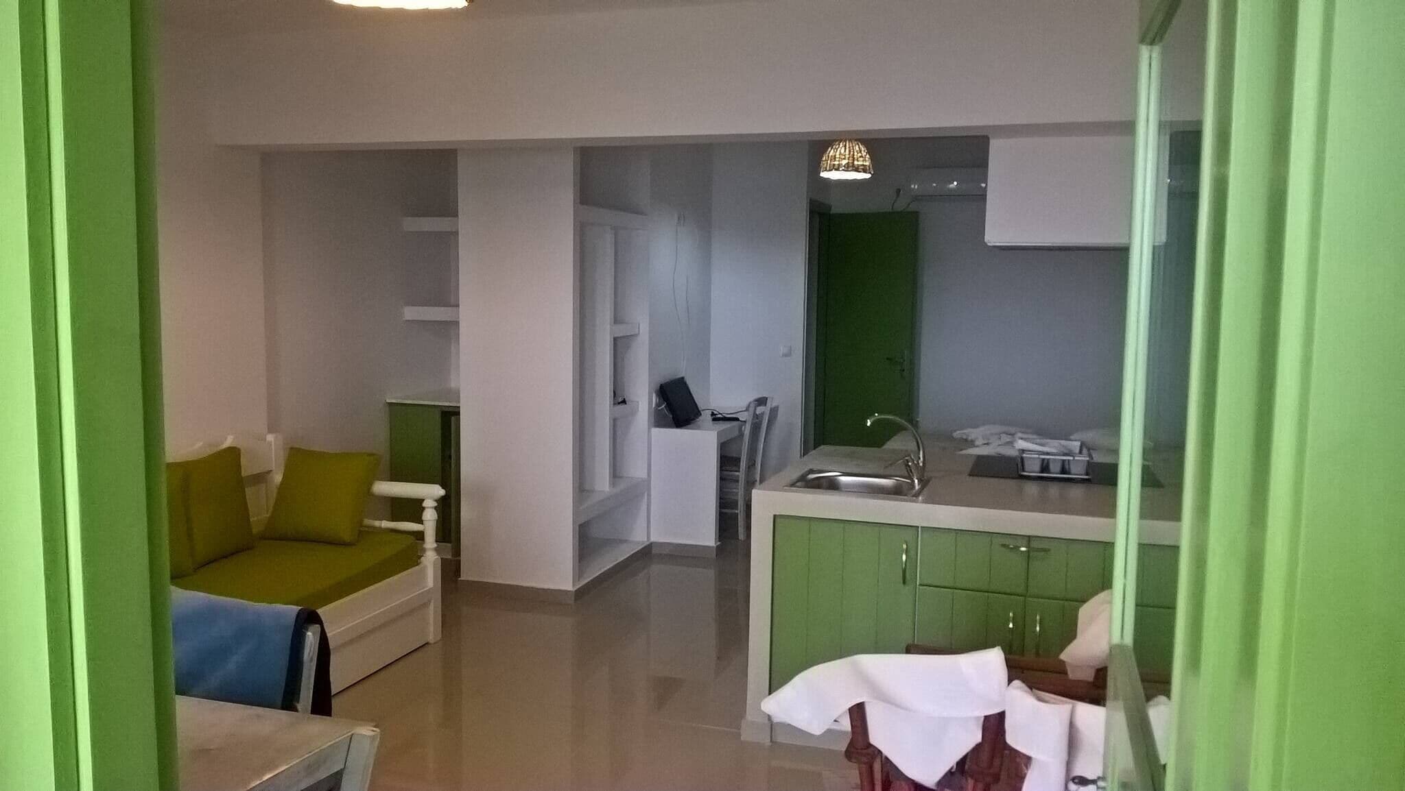 Departamento, 1 habitación, Terraza, vista al jardín | Interior