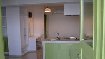 Departamento, 1 habitación, Terraza, vista al jardín | Interior