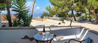 Apartment 800m From Koumeika, Samos