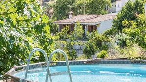 Outdoor pool - Vcv Casa Rural La Yedra (Vega de San Mateo)