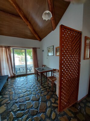 Living room - Samos Island - Panorama Apartment With Jacuzzi (Samos)
