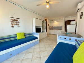 Apartment, 1 Schlafzimmer, Balkon | 2 Schlafzimmer