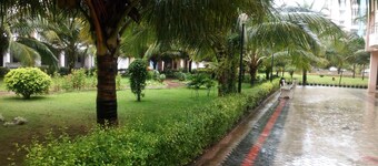 1 BHK AC Apartments near Sea 🏖️