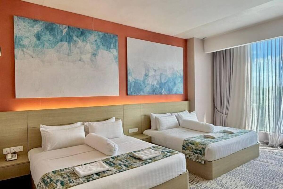 1 bedroom, minibar, desk, soundproofing
