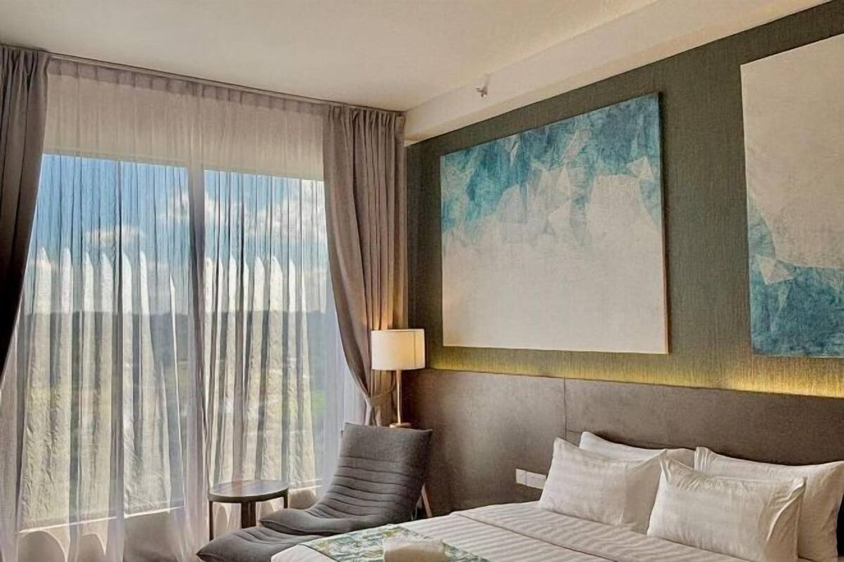 1 bedroom, minibar, desk, soundproofing