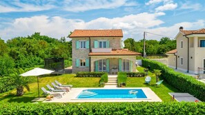 Exterior - Holiday house JOSEPHINE with heated swimming pool (Linardići)