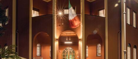 Voorkant van accommodatie