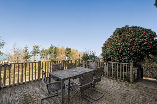 4Br Stunning Sea View Escape-near Snowdonia & Coastal Trails