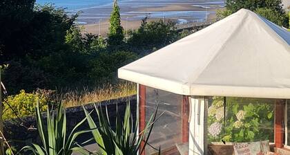 4Br Stunning Sea View Escape-near Snowdonia & Coastal Trails
