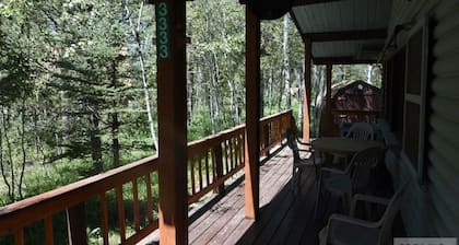 Huckleberry Hut | Yellowstone Cabin|