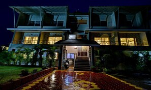Exterior - Treebo Paradise Inn, Panchgani (Mahabaleshwar)