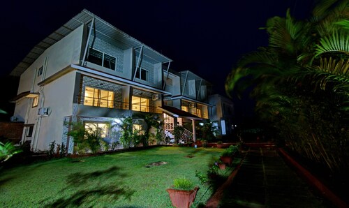 Treebo Paradise Inn, Panchgani