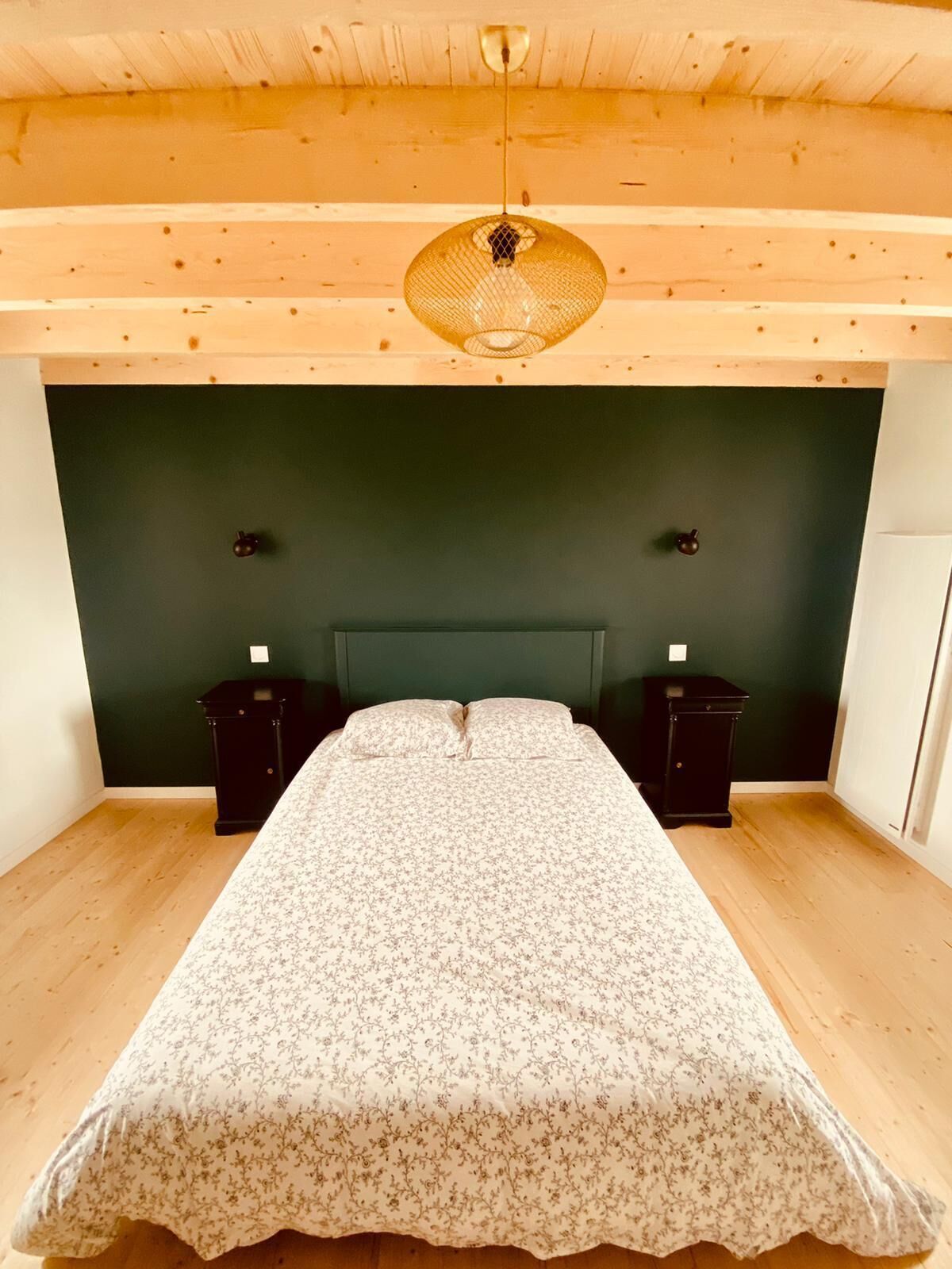 2 chambres, lit parapluie, Wi-Fi gratuit, draps fournis