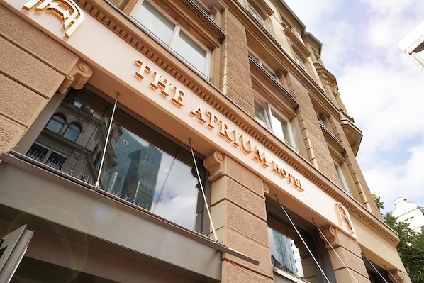 Front of property - The Atrium Hotel (Frankfurt)