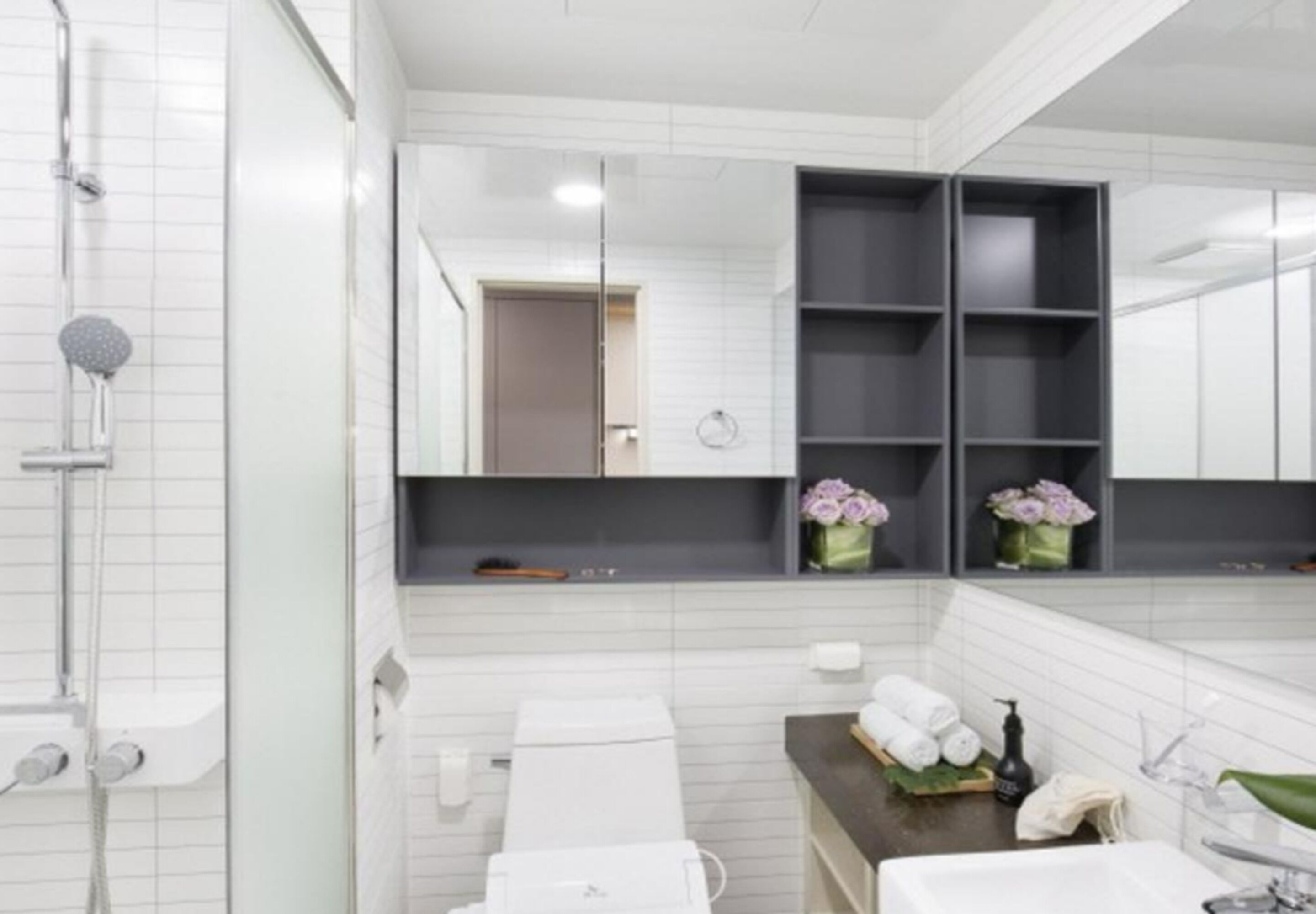 deluxe twin room, city view | individually decorated, individually furnished, free wifi, bed sheets