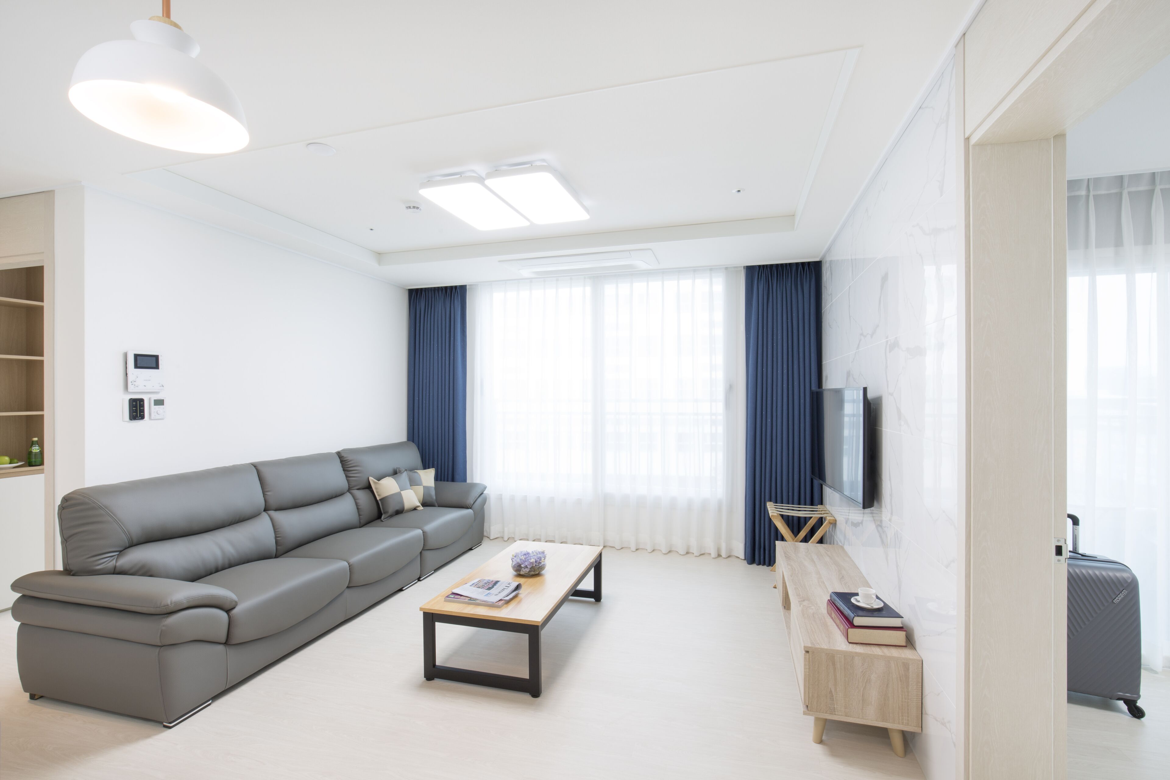 suite | individually decorated, individually furnished, free wifi, bed sheets