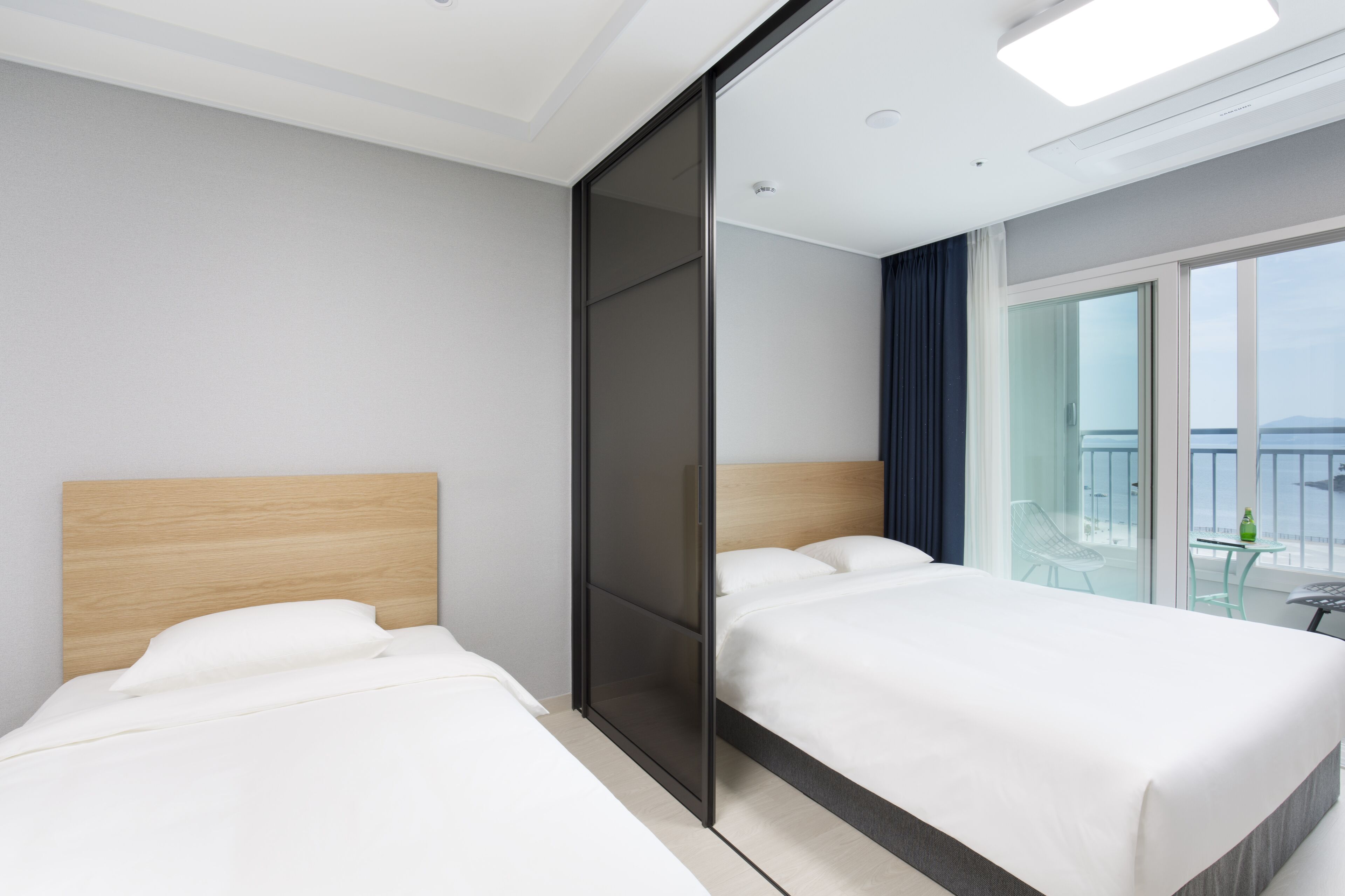 individually decorated, individually furnished, free wifi, bed sheets