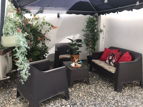 20 m away from the Airport 20 m away from Boca chica Beach 🚣🏄