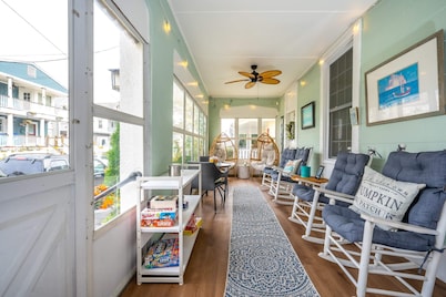 1BR Apt 2 Blocks to Beach & Main Ave | Full Kitchen | Near Asbury Boardwalk