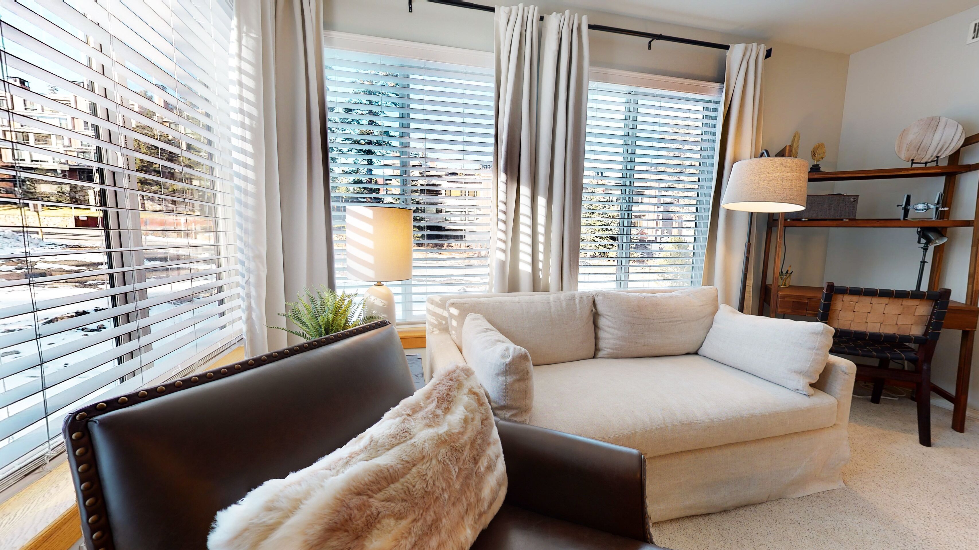 TV connectée, cheminée