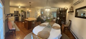 Interior - Classy Comfort in Upstate New York (Rhinebeck)