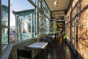 Sala de estar en el lobby