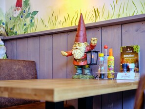 Dining - 2 bedroom accommodation in Vaassen (Vaassen)