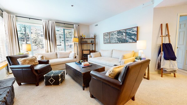 Condo, 2 Bedrooms | Living area | Smart TV, streaming services