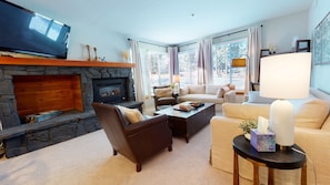Condo, 2 Bedrooms | Living area | Smart TV, streaming services