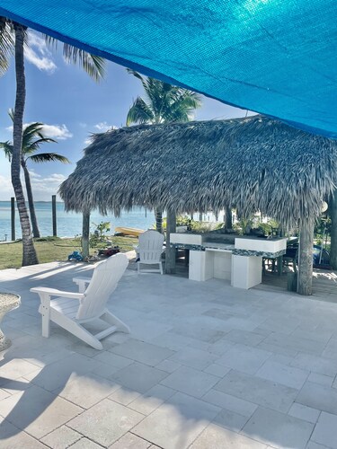 Island Home with Beautiful View, Private Pool and 60 ft Dock/ Generator 