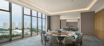 Holiday Inn Qinhuangdao Haigang by IHG