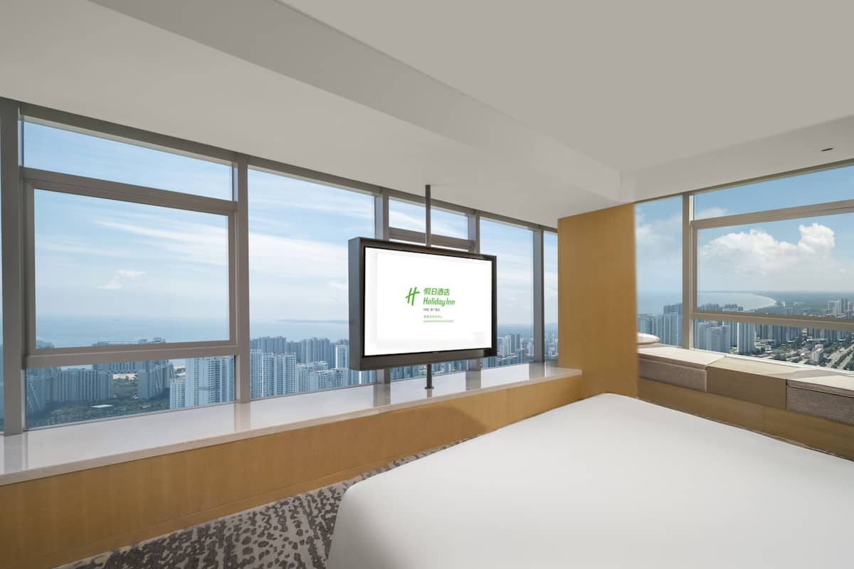 Standard Room, 1 King Bed, Bay View | Bed sheets