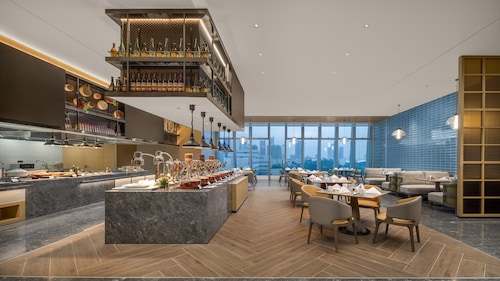 秦皇島茂業中心假日酒店