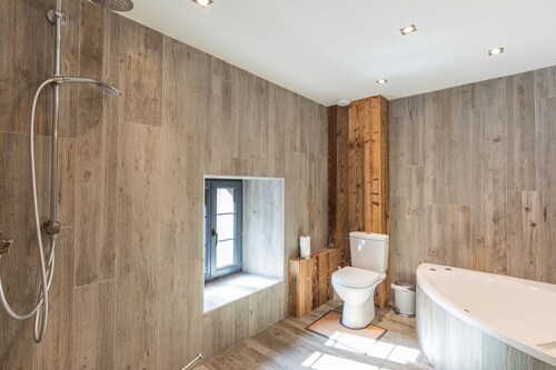 Incroyable Chalet typique dans les Vosges du Sud (Alsace)