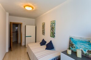 2 bedrooms, iron/ironing board, bed sheets - Apartamento Mallorca Inmomart (Benicarló)