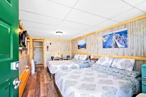 1 bedroom, free WiFi, bed sheets - #11 Renovated Cozy Room Dog Friendly Leadville CO (Leadville)