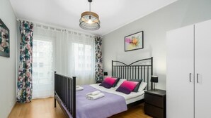 Unclassified image, 5 of 20, button - Sleepway Apartments - Garbary 95-78 (Poznan)