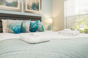 4 bedrooms, laptop workspace, iron/ironing board, bed sheets