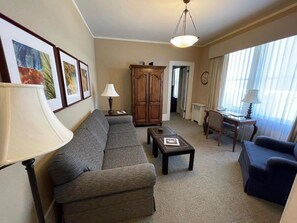 Télévision de 45 pouces avec chaînes par câble