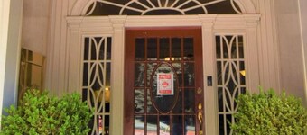 Powell Place at Nob Hill