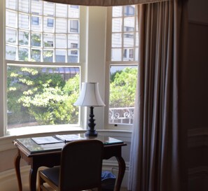 Individually decorated, individually furnished, desk, iron/ironing board - Powell Place at Nob Hill (San Francisco)