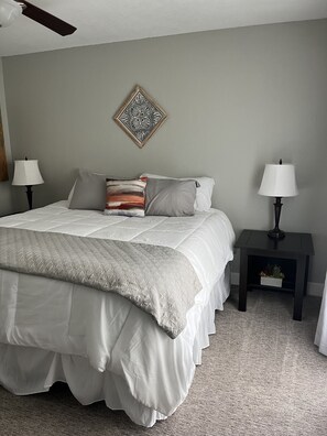 4 Schlafzimmer, Bügeleisen/Bügelbrett, kostenloses WLAN, Bettwäsche