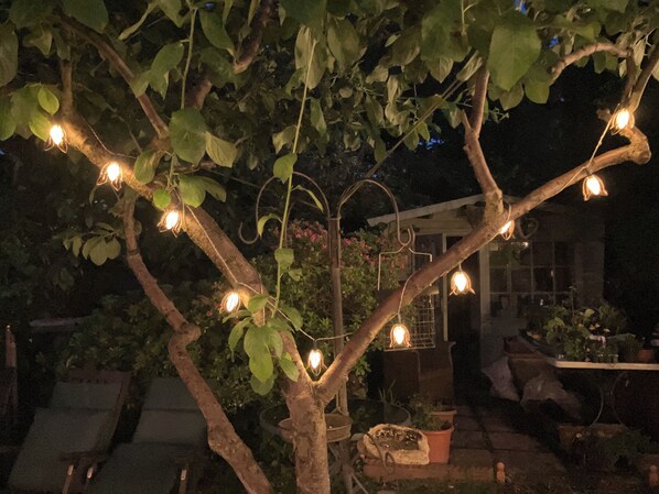 Apartment | Outdoor dining