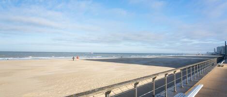 Vlak bij het strand