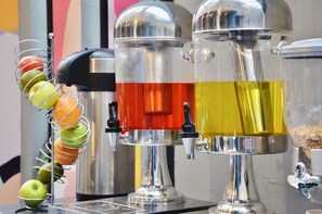 Déjeuner continental servi tous les jours en supplément