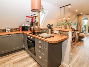 Interior - Lavender Lodge (Gunnislake)