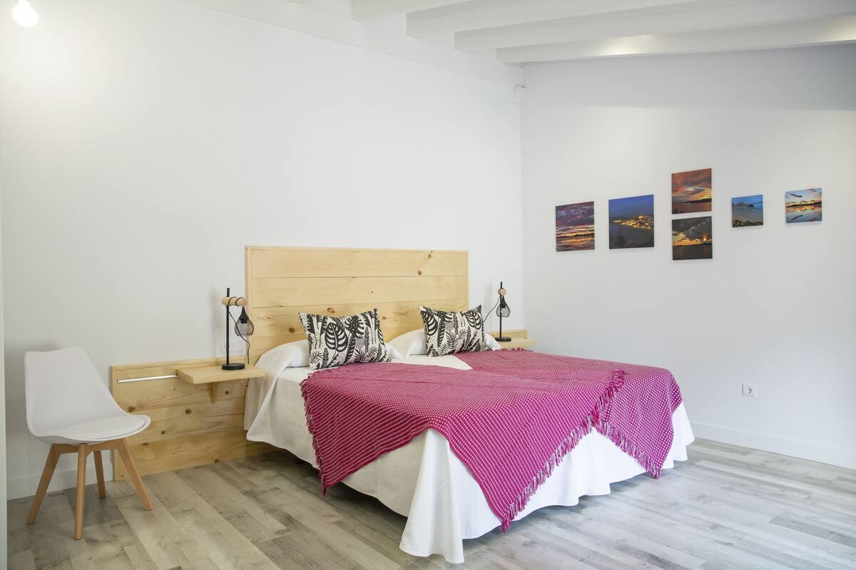 Habitació amb dos llits individuals, accessible (Adaptada) | Interior