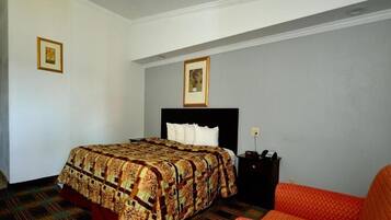 1 bedroom, iron/ironing board, free WiFi